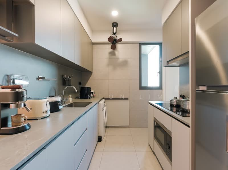 Parc Clematis, 8C Jalan Lempeng, 3 Bedrooms, 1,044 sqft, Condominium For Rent, by Clinton Lim, 500171390 - Kitchen - PropertyGuru.com.sg