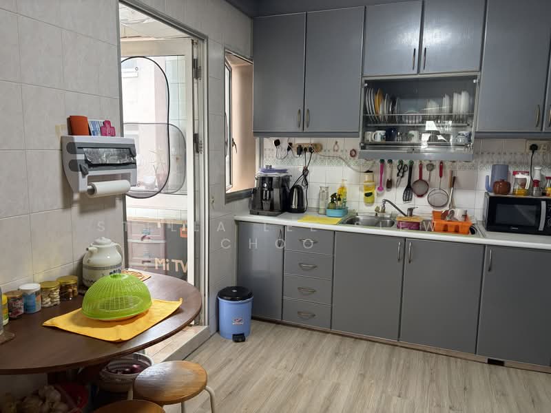 351 Woodlands Avenue 1, 351 Woodlands Avenue 1, 4 Bedrooms, 1,302 sqft, HDB Flat For Sale, by Stella Lee Siew Choo, 500171391 - Kitchen - PropertyGuru.com.sg