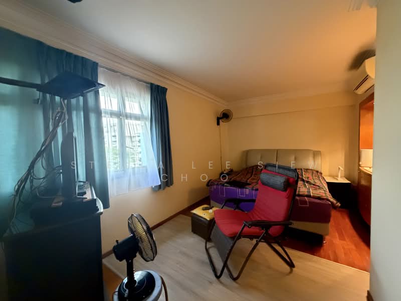 351 Woodlands Avenue 1, 351 Woodlands Avenue 1, 4 Bedrooms, 1,302 sqft, HDB Flat For Sale, by Stella Lee Siew Choo, 500171391 - PropertyGuru.com.sg