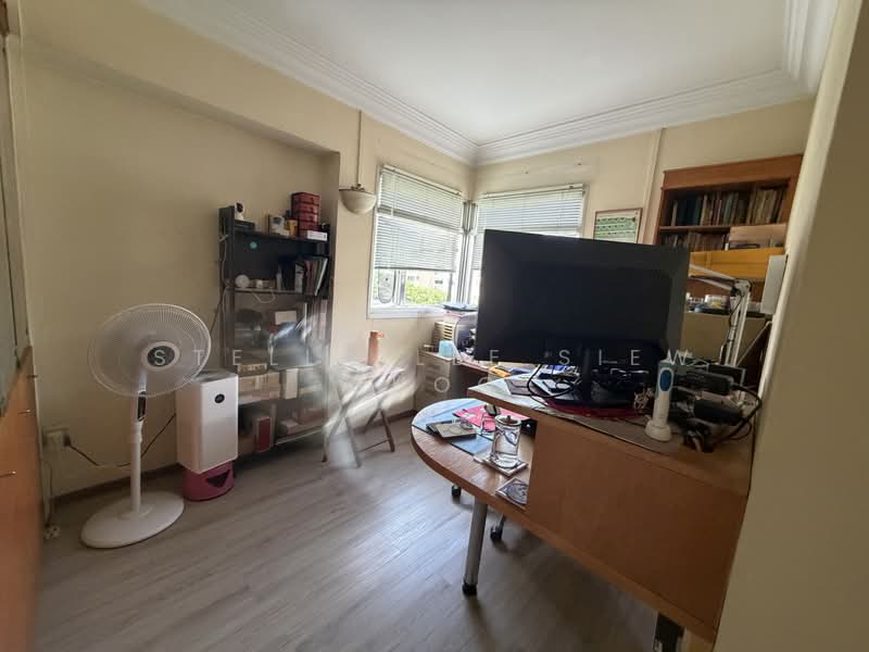 351 Woodlands Avenue 1, 351 Woodlands Avenue 1, 4 Bedrooms, 1,302 sqft, HDB Flat For Sale, by Stella Lee Siew Choo, 500171391 - Study - PropertyGuru.com.sg