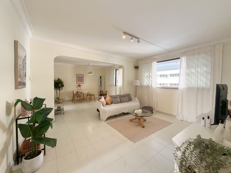 109 Simei Street 1, 109 Simei Street 1, 3 Bedrooms, 1,119 sqft, HDB Flat For Sale, by Sheryl Lim, 500171401 - Living Room - PropertyGuru.com.sg