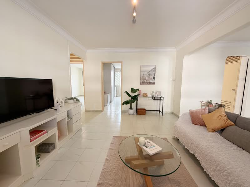 109 Simei Street 1, 109 Simei Street 1, 3 Bedrooms, 1,119 sqft, HDB Flat For Sale, by Sheryl Lim, 500171401 - Living Room - PropertyGuru.com.sg