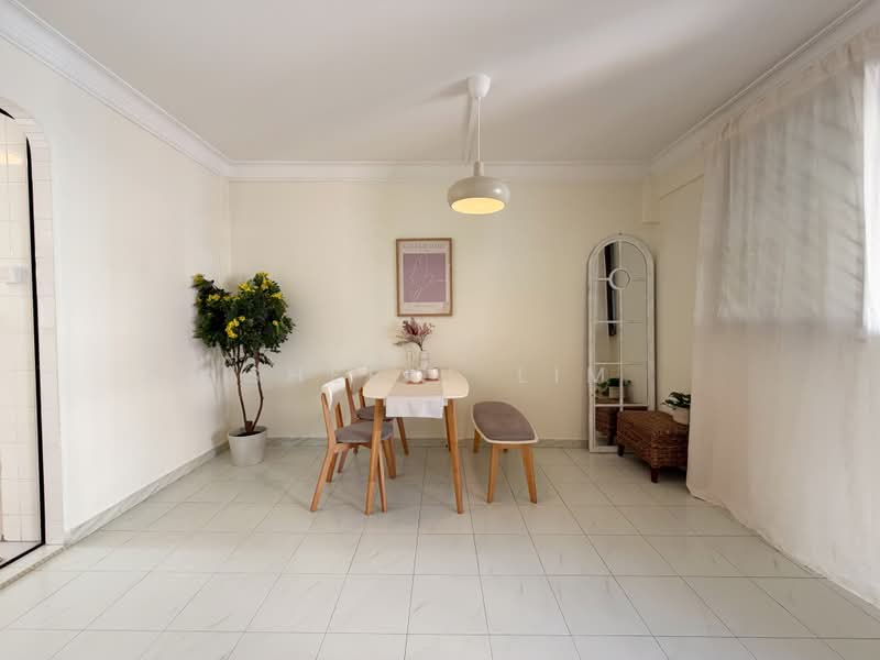109 Simei Street 1, 109 Simei Street 1, 3 Bedrooms, 1,119 sqft, HDB Flat For Sale, by Sheryl Lim, 500171401 - Dining Room - PropertyGuru.com.sg