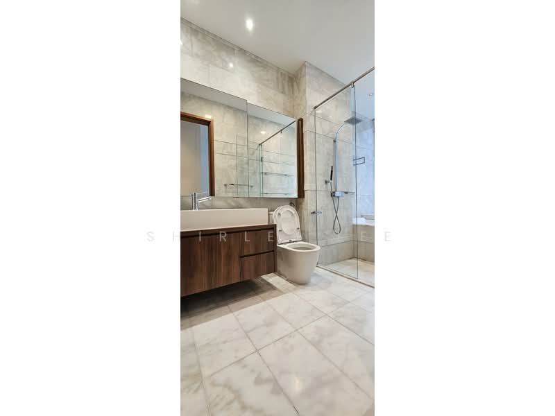 Floridian, 965 Bukit Timah Road, 4 Bedrooms, 1,658 sqft, Condominium For Sale, by Shirley Lee, 500171404 - Bathroom - PropertyGuru.com.sg