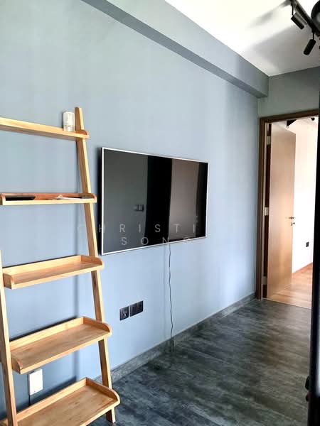 Airstream, 26 St Michael's Road, 2 Bedrooms, 506 sqft, Condominium For Sale, by Christine Song, 500171405 - Living - PropertyGuru.com.sg