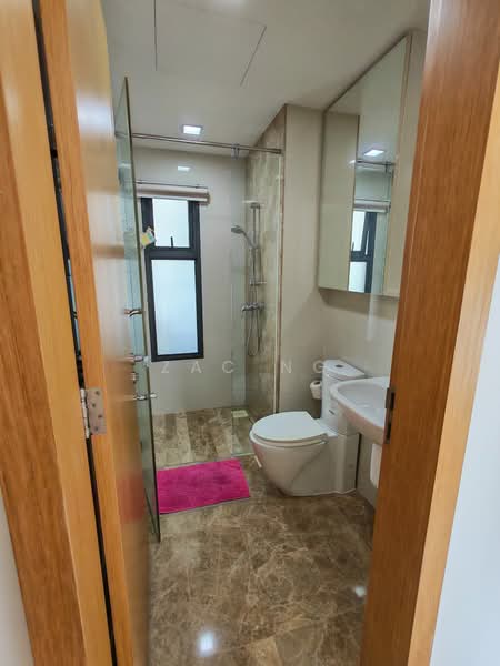 8 @ Woodleigh, 2 Woodleigh Close, 2 Bedrooms, 839 sqft, Condominium For Sale, by ZAC NG, 500171411 - Bathroom - PropertyGuru.com.sg