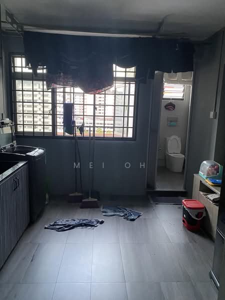 102 Pasir Ris Street 12, 102 Pasir Ris Street 12, Room Rental, 160 sqft, HDB Flat For Rent, by Mei Oh, 500171419 - Bathroom - PropertyGuru.com.sg