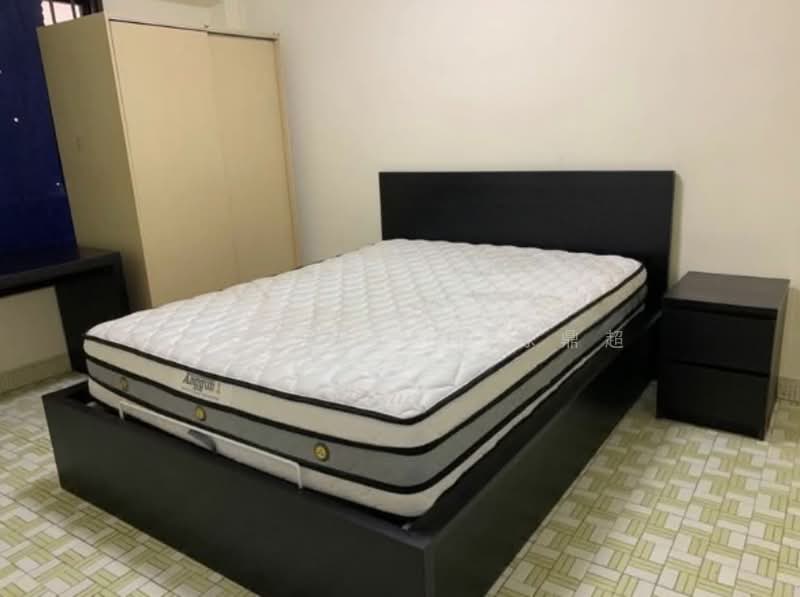 77 Lorong Limau, 77 Lorong Limau, 2 Bedrooms, 635 sqft, HDB Flat For Rent, by Baron Tan 陈鼎超, 500171420 - Bedroom - PropertyGuru.com.sg