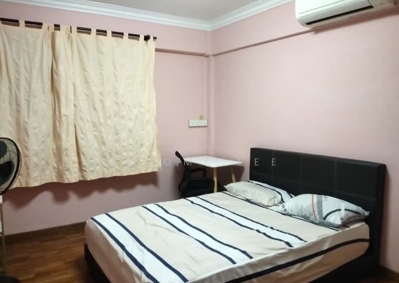 640 Ang Mo Kio Avenue 6, 640 Ang Mo Kio Avenue 6, 3 Bedrooms, 980 sqft, HDB Flat For Rent, by Jerome Tee, 500171422 - Bedroom - PropertyGuru.com.sg