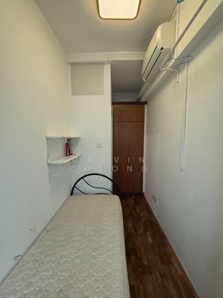 The Sunny Spring, 50 Lorong 40 Geylang, 7 Bedrooms, 1,109 sqft, Apartment For Rent, by Calvin Cheong, 500171425 - Bedroom - PropertyGuru.com.sg