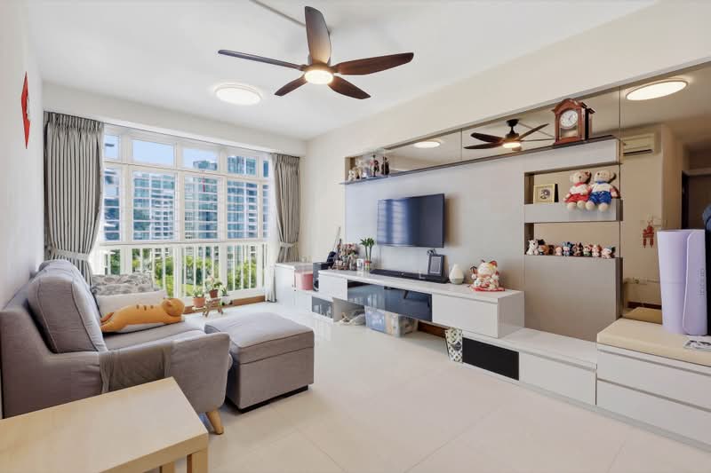265A Compassvale Link, 265A Compassvale Link, 3 Bedrooms, 990 sqft, HDB Flat For Sale, by Karine Lee, 500171432 - Living Room - PropertyGuru.com.sg