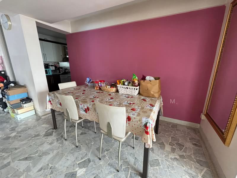 229 Lorong 8 Toa Payoh, 229 Lorong 8 Toa Payoh, 3 Bedrooms, 1,227 sqft, HDB Flat For Sale, by Phyllis Ngam, 500171434 - Dining Room - PropertyGuru.com.sg
