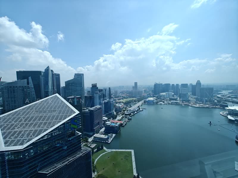 Marina Bay Residences, 18 Marina Boulevard, 5 Bedrooms, 3,975 sqft, Condominium For Sale, by Adrian Teng (郑景荣), 500171440 - View - PropertyGuru.com.sg