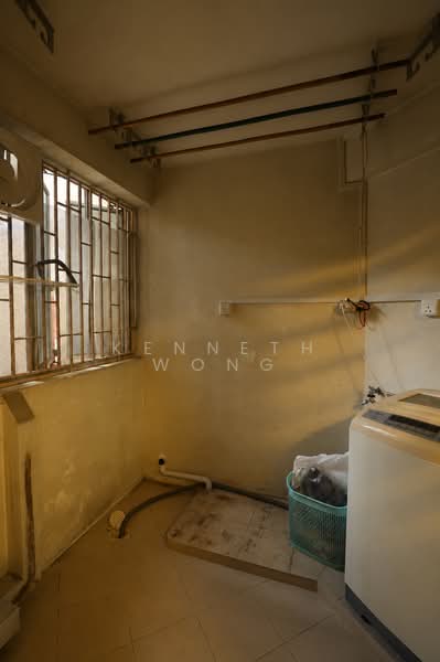 498G Tampines Street 45, 498G Tampines Street 45, 3 Bedrooms, 1,141 sqft, HDB Flat For Sale, by Kenneth Wong, 500171442 - Balcony - PropertyGuru.com.sg