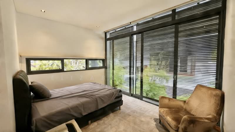 4 Bed 4 Bath⭐️Bukit Timah ⭐️Nanyang Primary⭐️Raffles Girls Primary⭐️Sixth Avenue MRT, , 4 Bedrooms, 3,500 sqft, Semi-Detached House For Rent, by Elizabeth Lim, 500171449 - Bedroom - PropertyGuru.com.sg