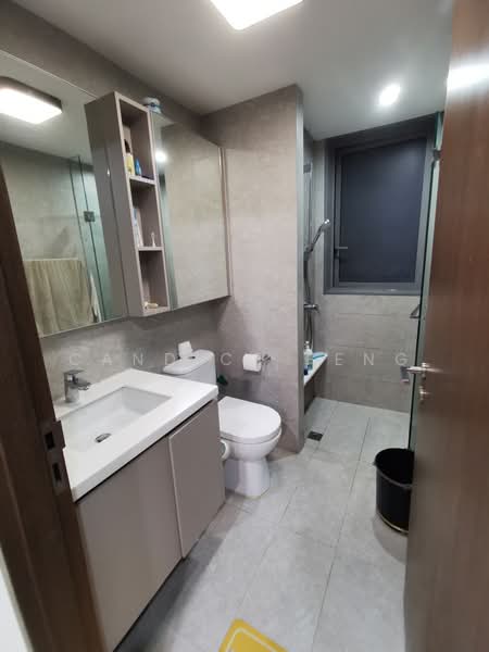 The Visionaire, 182 Canberra Drive, 3 Bedrooms, 980 sqft, Executive Condominium For Sale, by Candice Feng, 500171451 - Bathroom - PropertyGuru.com.sg