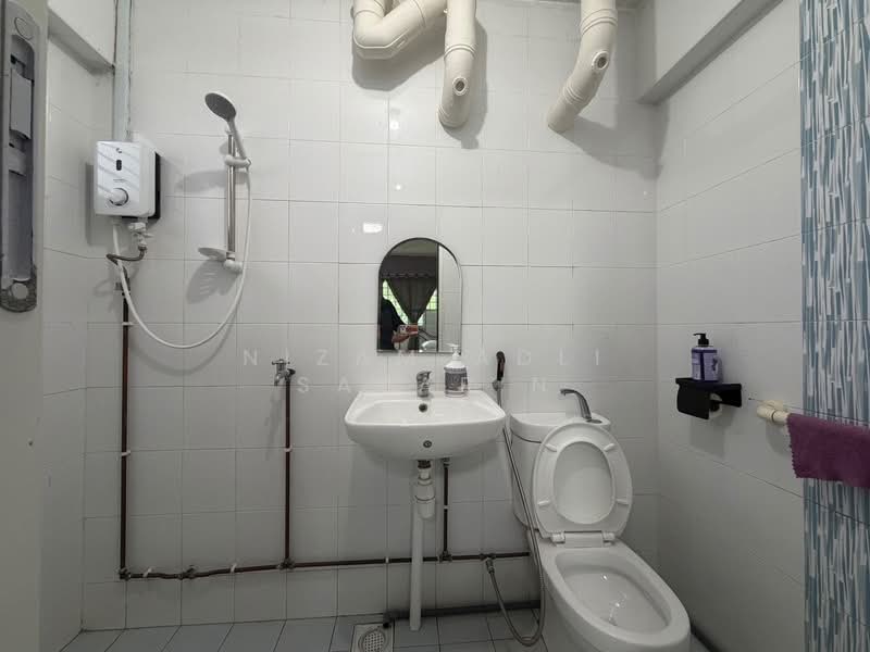 204 Bukit Batok Street 21, 204 Bukit Batok Street 21, 3 Bedrooms, 1,152 sqft, HDB Flat For Sale, by Nizam Adli Saparin, 500171452 - PropertyGuru.com.sg