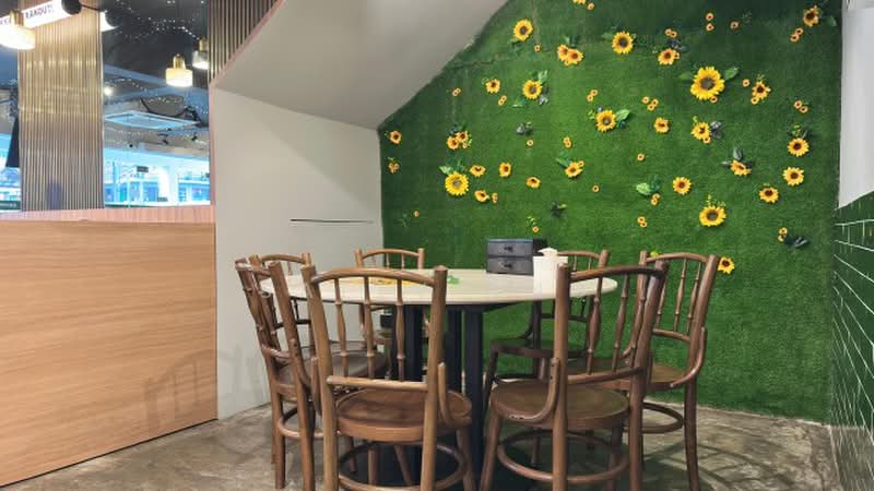 Serangoon Garden Way, Serangoon Garden Way, 1,500 sqft, Food & Beverage For Rent, by Sally Ang, 500171455 - Dining Room - CommercialGuru.com.sg