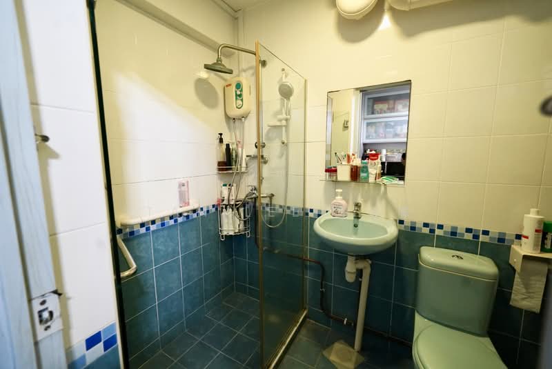 101 Bishan Street 12, 101 Bishan Street 12, 4 Bedrooms, 1,302 sqft, HDB Flat For Sale, by Stan Lee 李俊豪, 500171460 - Bathroom - PropertyGuru.com.sg