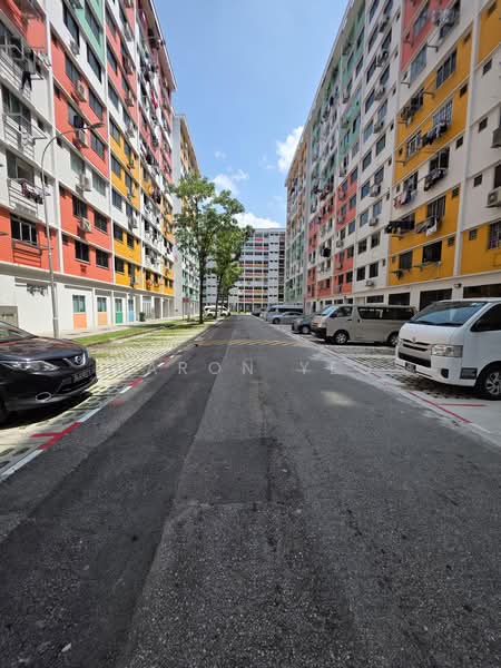 749 Jurong West Street 73, 749 Jurong West Street 73, 3 Bedrooms, 1,119 sqft, HDB Flat For Sale, by Baron Yeo, 500171461 - Exterior - PropertyGuru.com.sg