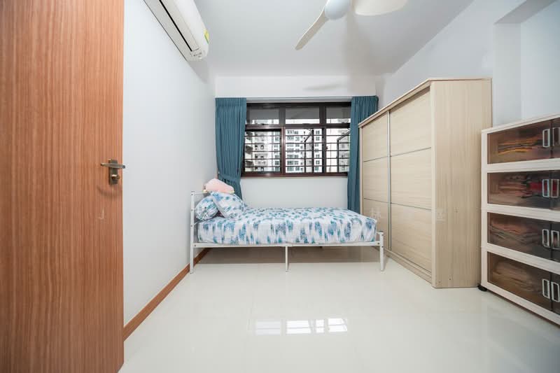 114A Alkaff Crescent, 114A Alkaff Crescent, 2 Bedrooms, 732 sqft, HDB Flat For Sale, by Jaeson Lin 林暉盛, 500171463 - Bedroom - PropertyGuru.com.sg