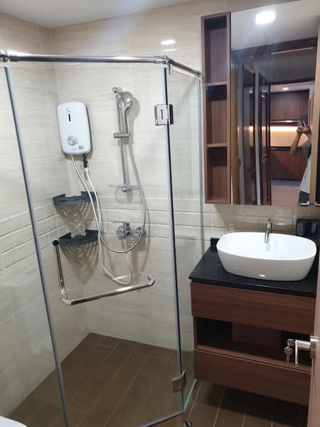 The Blossomvale, 900 Dunearn Road, 2 Bedrooms, 840 sqft, Condominium For Sale, by David Lee 李施融, 500171468 - Bathroom - PropertyGuru.com.sg