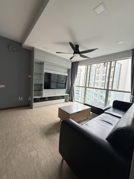 Rio Vista, 10 Upper Serangoon View, 2 Bedrooms, 1,066 sqft, Condominium For Sale, by MAHA LAKSHMI, 500171471 - Living Room - PropertyGuru.com.sg