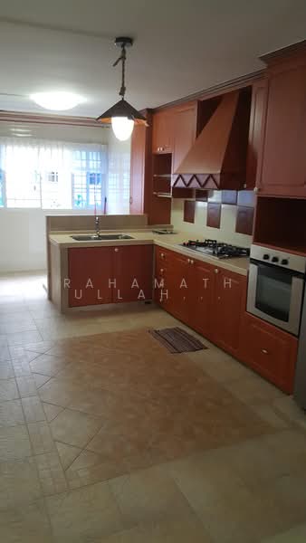 742 Yishun Avenue 5, 742 Yishun Avenue 5, 2 Bedrooms, 735 sqft, HDB Flat For Rent, by Rahamathullah Hasan Ali Akbar, 500171477 - Kitchen - PropertyGuru.com.sg