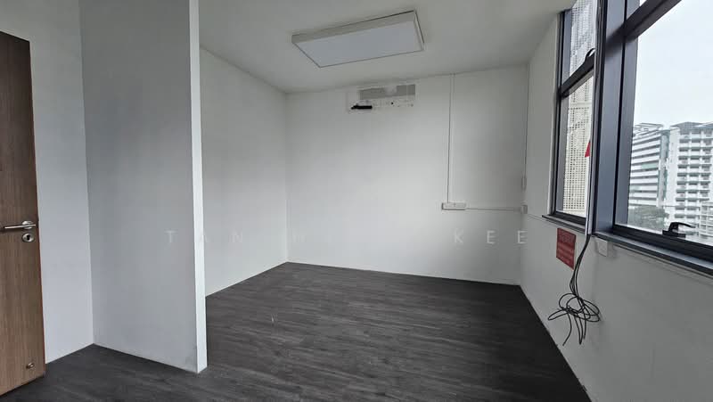 Wave 9, 71 Woodlands Industrial Park E9, 1,884 sqft, Factory / Workshop (B2) For Sale, by Tan Heng Kee, 500171480 - Interior - CommercialGuru.com.sg