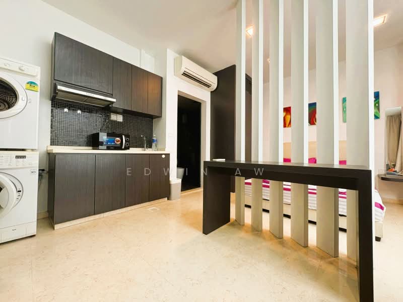 Attitude @ Kim Yam, 1 Kim Yam Road, 1 Bedroom, 334 sqft, Condominium For Rent, by Edwin Aw, 500171481 - Kitchen - PropertyGuru.com.sg