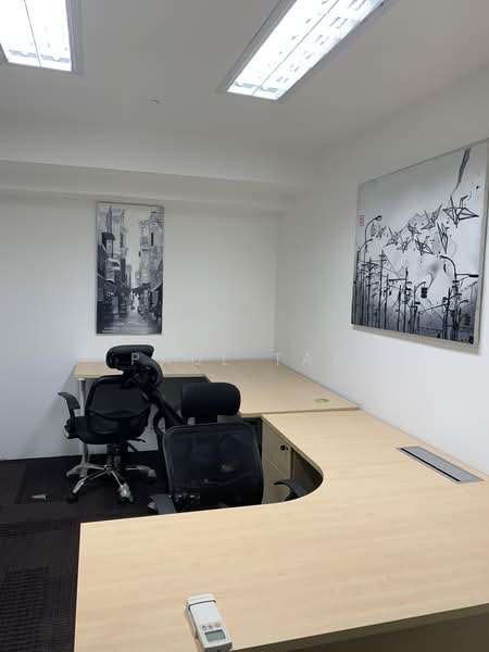 Heng Loong Building, 61 Bukit Batok Crescent, 120 sqft, Office For Rent, by Paul Tan, 500171485 - Study - CommercialGuru.com.sg