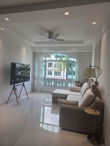 Eastwood Green, 10 Eastwood Road, Room Rental, 150 sqft, Condominium For Rent, by Kal Ong, 500171494 - Living Room - PropertyGuru.com.sg