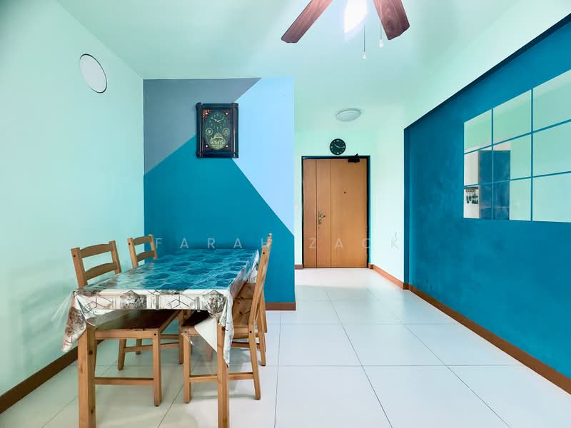 424D Yishun Avenue 11, 424D Yishun Avenue 11, 3 Bedrooms, 990 sqft, HDB Flat For Sale, by Farah Zack, 500171497 - Dining Room - PropertyGuru.com.sg