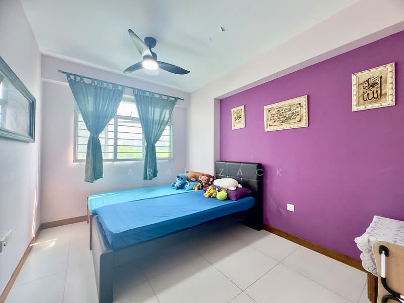 424D Yishun Avenue 11, 424D Yishun Avenue 11, 3 Bedrooms, 990 sqft, HDB Flat For Sale, by Farah Zack, 500171497 - Bedroom - PropertyGuru.com.sg