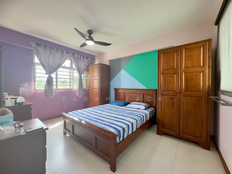 424D Yishun Avenue 11, 424D Yishun Avenue 11, 3 Bedrooms, 990 sqft, HDB Flat For Sale, by Farah Zack, 500171497 - Bedroom - PropertyGuru.com.sg