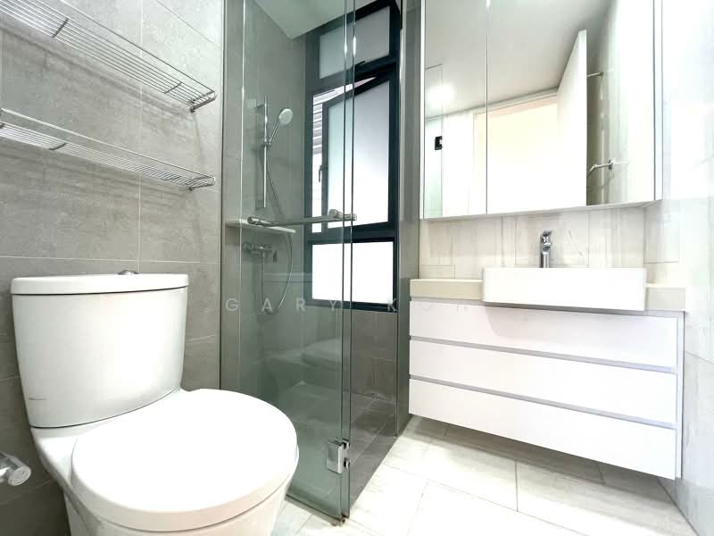 Rivergate, 99 Robertson Quay, 2 Bedrooms, 1,033 sqft, Condominium For Rent, by Gary Koh, 500171504 - Bathroom - PropertyGuru.com.sg