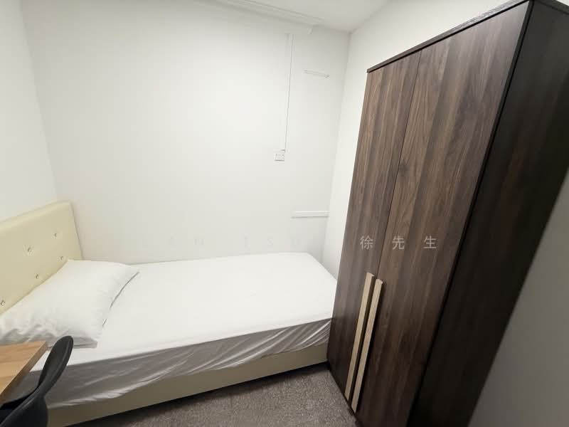 Cheap Bedroom @ Novena MRT, , Room Rental, 80 sqft, Condominium For Rent, by Alan Tsui 徐先生, 500171506 - Bedroom - PropertyGuru.com.sg
