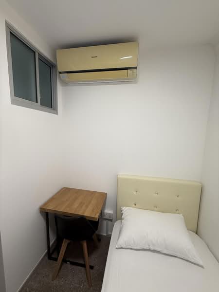 Cheap Bedroom @ Novena MRT, , Room Rental, 80 sqft, Condominium For Rent, by Alan Tsui 徐先生, 500171506 - Bedroom - PropertyGuru.com.sg