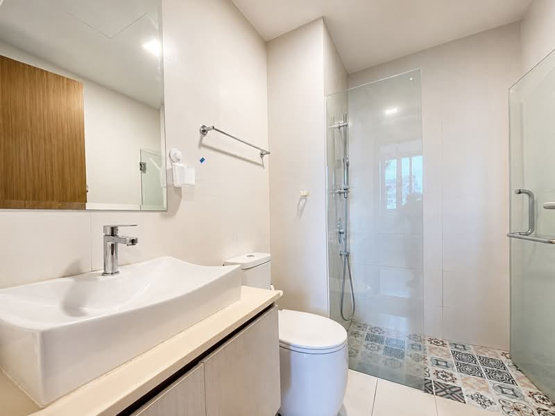 38 I Suites, 38 Ipoh Lane, 2 Bedrooms, 689 sqft, Condominium For Rent, by Ryan Lee, 500171515 - Bathroom - PropertyGuru.com.sg