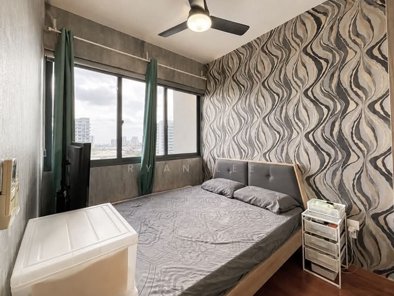 38 I Suites, 38 Ipoh Lane, 2 Bedrooms, 689 sqft, Condominium For Rent, by Ryan Lee, 500171515 - Bedroom - PropertyGuru.com.sg