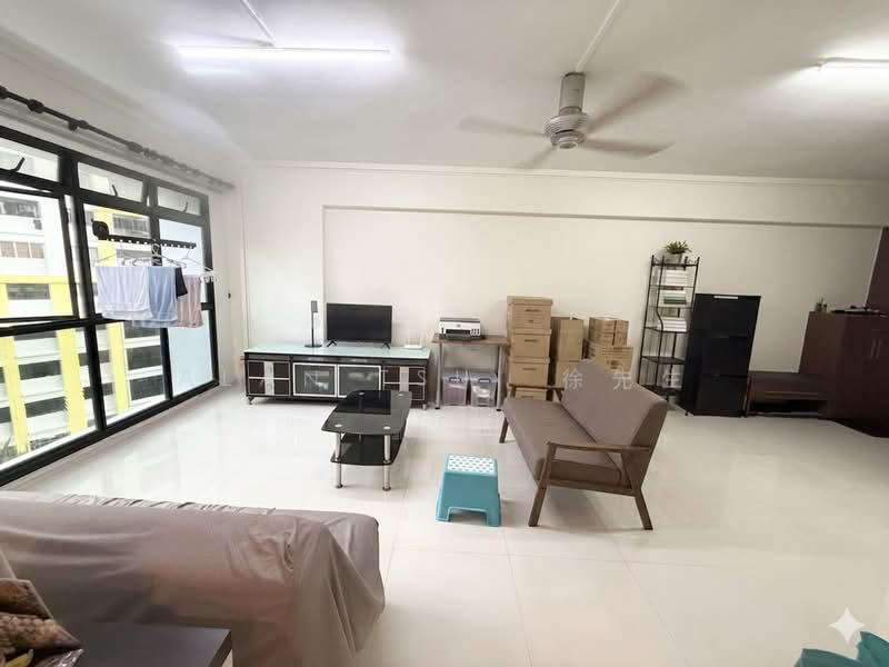 351 Ang Mo Kio Street 32, 351 Ang Mo Kio Street 32, 3 Bedrooms, 1,183 sqft, HDB Flat For Rent, by Alan Tsui 徐先生, 500171517 - Living Room - PropertyGuru.com.sg