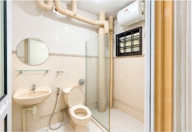 259A Compassvale Road, 259A Compassvale Road, Room Rental, 150 sqft, HDB Flat For Rent, by R. Mani, 500171518 - Bathroom - PropertyGuru.com.sg