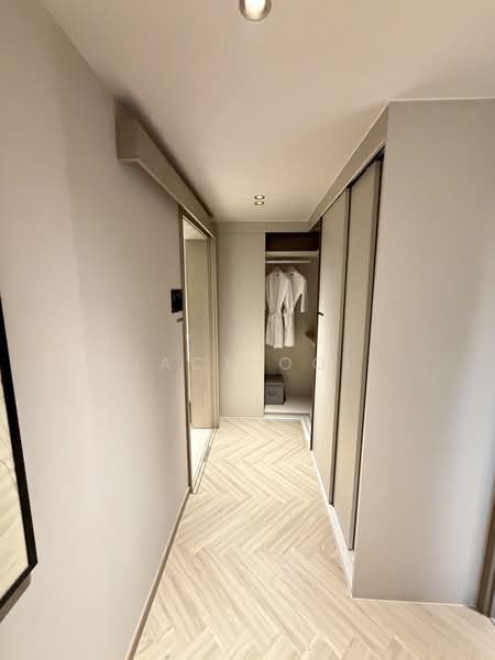River Modern, River Galley Green, 4 Bedrooms, 1,830 sqft, Condominium For Sale, by Jack Ooi, 500171526 - Corridor - PropertyGuru.com.sg