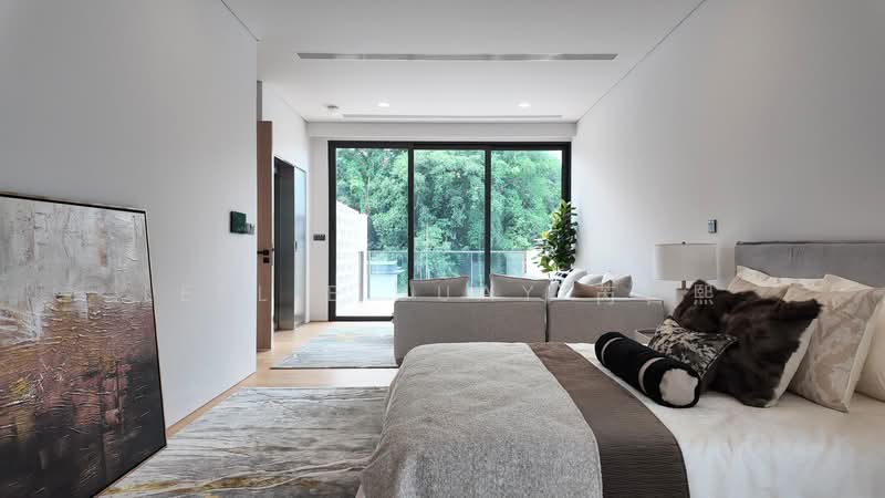 ⭐⭐LANDED7772@ 2STY BRAND NEW CORNER W/ ATTIC IN BUKIT TIMAH, , 5 Bedrooms, 7,246 sqft, Corner Terrace For Sale, by Leslie Juay 芮哲熙, 500171530 - Bedroom - PropertyGuru.com.sg