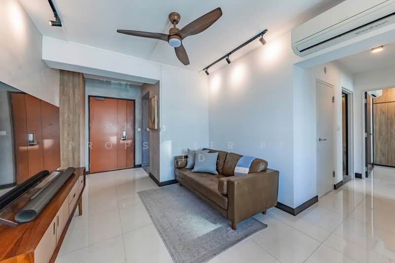 10B Bendemeer Light, 10B Bendemeer Road, 2 Bedrooms, 732 sqft, HDB Flat For Sale, by Don Png, 500171534 - Living Room - PropertyGuru.com.sg