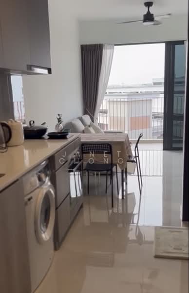 Riverfront Residences, 51 Hougang Avenue 7, 1 Bedroom, 463 sqft, Condominium For Rent, by Janet Chong, 500171539 - Kitchen - PropertyGuru.com.sg