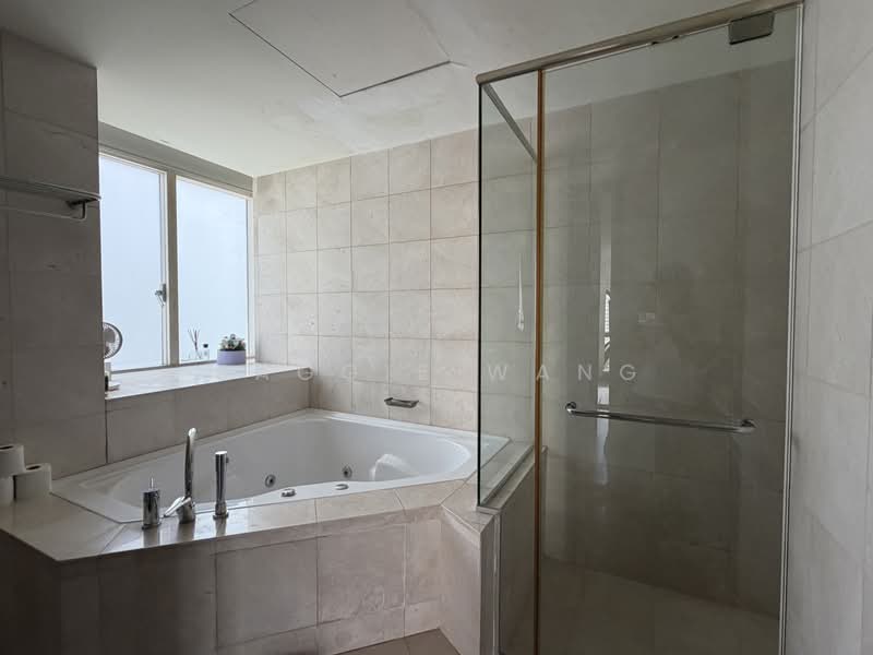 Orchard Scotts, 7 Anthony Road, 4 Bedrooms, 2,282 sqft, Condominium For Sale, by Maggie Wang, 500171540 - Bathroom - PropertyGuru.com.sg