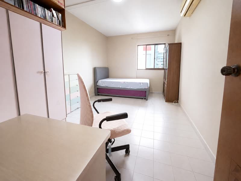 781 Yishun Ring Road, 781 Yishun Ring Road, 3 Bedrooms, 1,130 sqft, HDB Flat For Sale, by Abigail Tang, 500171547 - Bedroom - PropertyGuru.com.sg