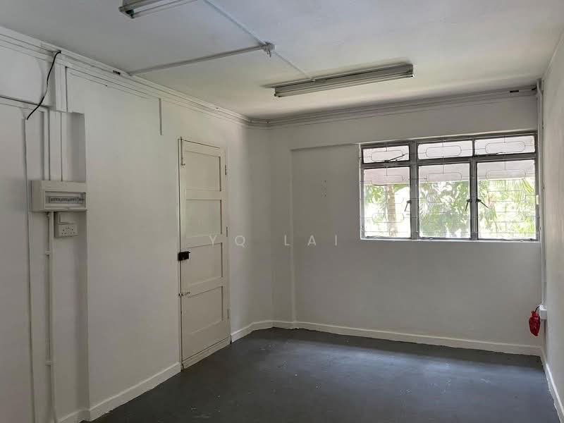 Jurong East HDB Shophouse, , 1,800 sqft, Shop / Shophouse For Sale, by YQ Lai, 500171550 - CommercialGuru.com.sg