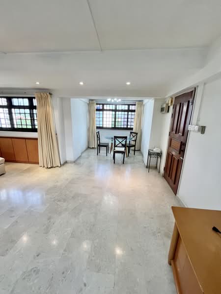 6 Farrer Road, 6 Farrer Road, 3 Bedrooms, 980 sqft, HDB Flat For Rent, by Lim Y X, 500171553 - Living Room - PropertyGuru.com.sg